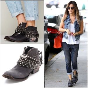 FREEBIRD by STEVE MADDEN Mezcal Ankle Bootie Black